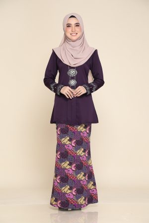 Kebaya Aisha Dark Purple