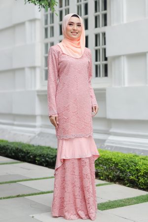 Kurung Qayra Peach