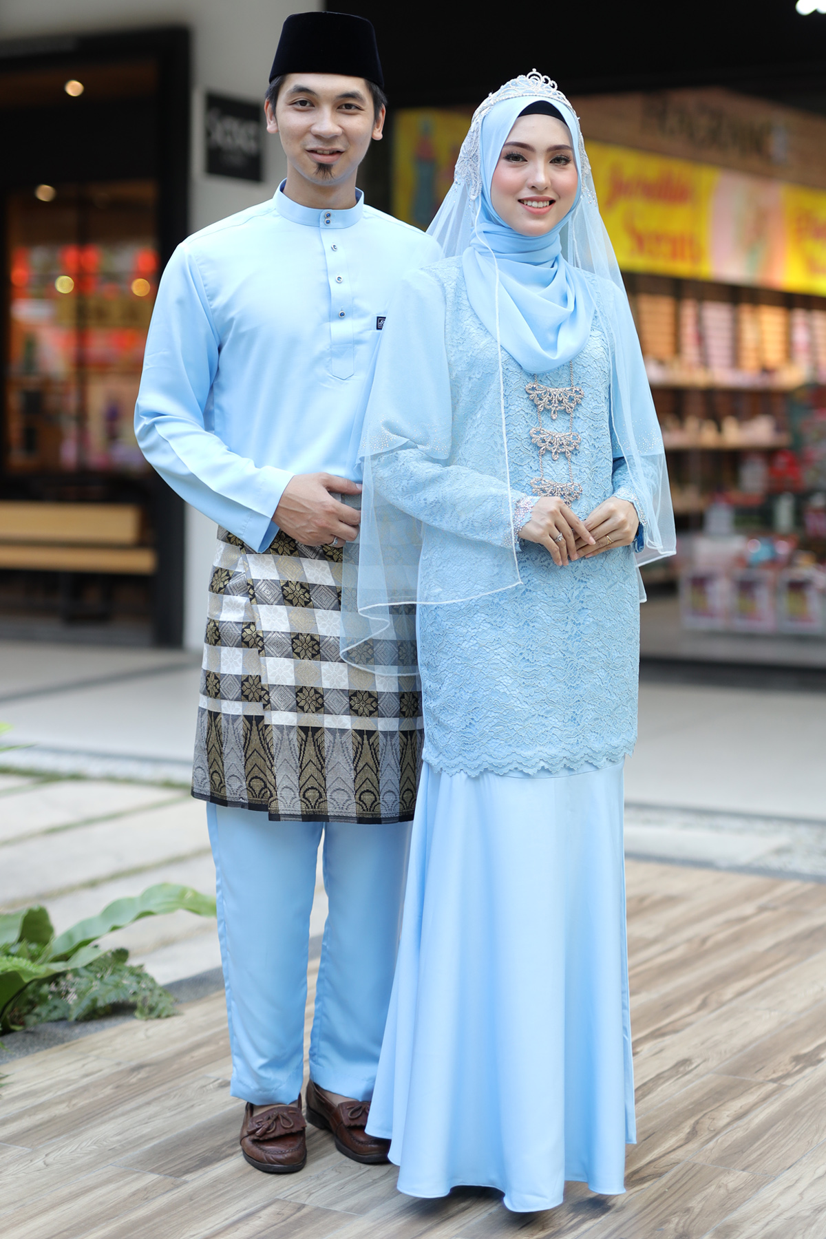  Baju  Melayu  Dan Baju  Kurung Couple  Jual Baju  Kurung Couple  Model Desain Terbaru Harga August 