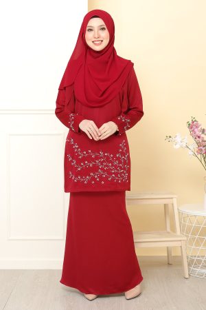 Kurung Airis Maroon