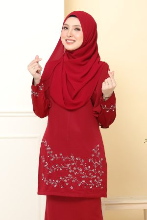 Kurung Airis Maroon