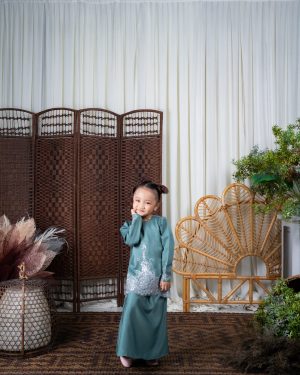 NUHA KIDS – PINE GREEN