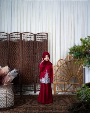 NUHA KIDS MAROON