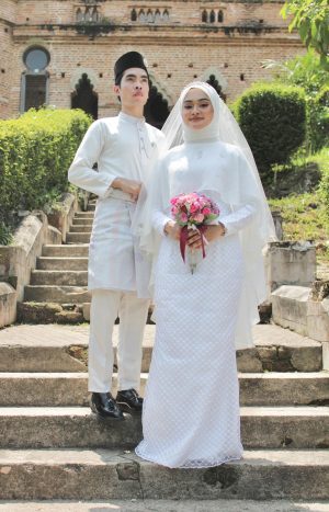 Set Couple Dress Aurora Exclusive – OFF WHITE