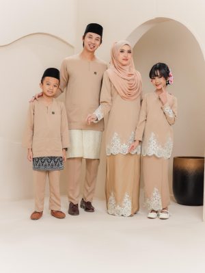 SET FAMILY UMAIRA NUDE